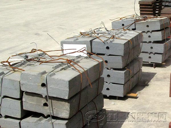 反击式星空平台-星空(中国)
板锤